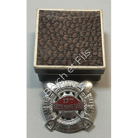 1938 MONACO EPINGLETTE CHROME ET EMAILLEE 17e RALLYE MONTE CARLO