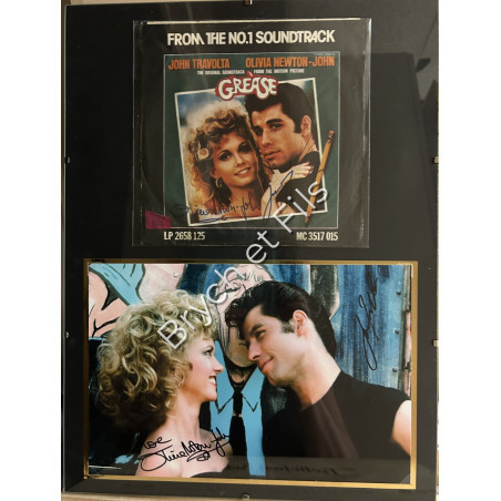 Pochette "John Travolta- Olivia Newton-John/summer nights"  avec vinyle et photo dédicacés par   John Travolta et Olivia Newton 