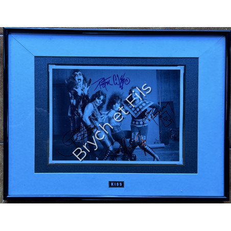 Photos"HALLE BERRY-PIERCE BROSNAN-SEAN CONNERY-URSULA ANDRESS" color photo autographed